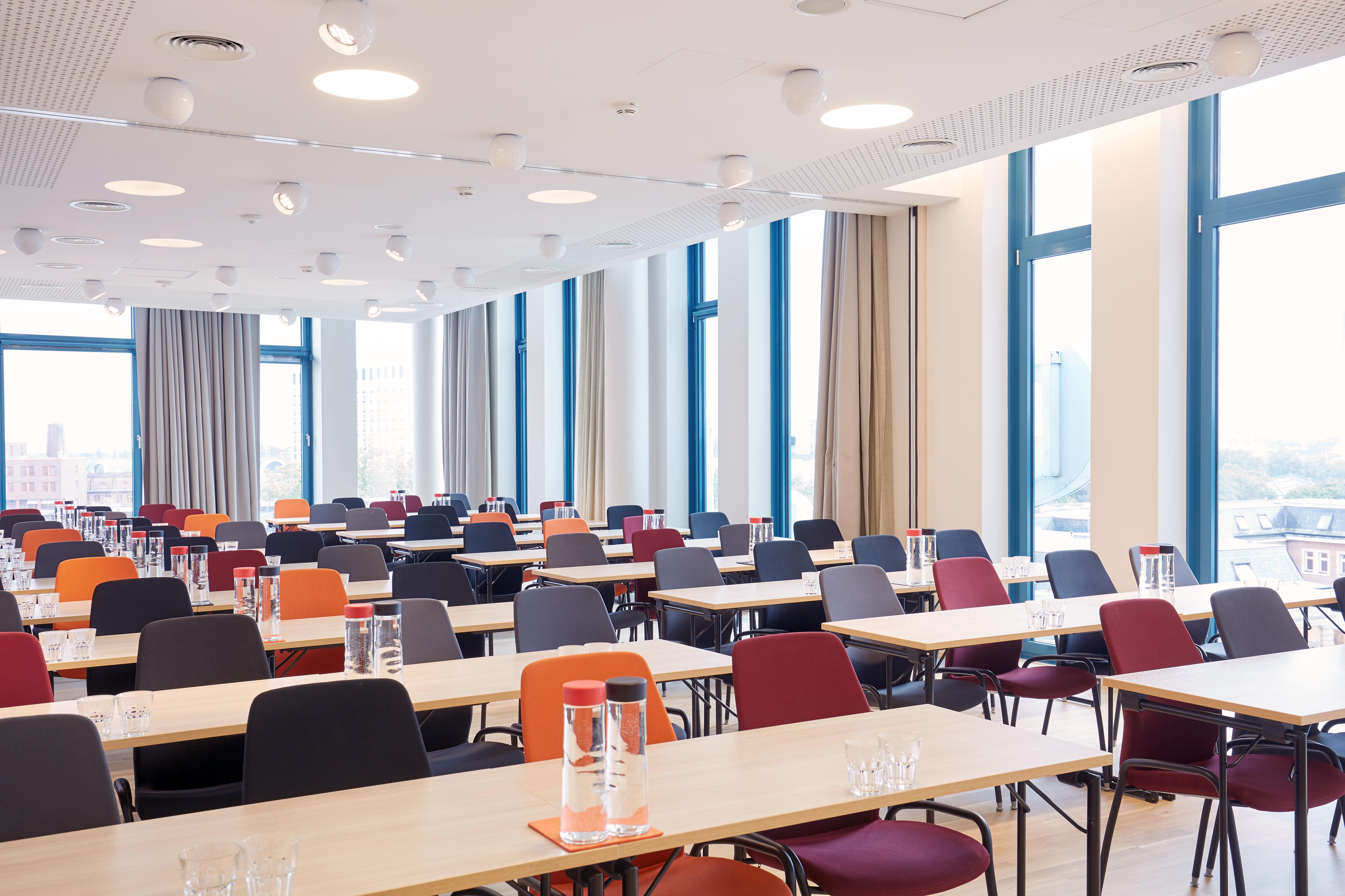 Scandic Hamburg Emporio Екстериор снимка