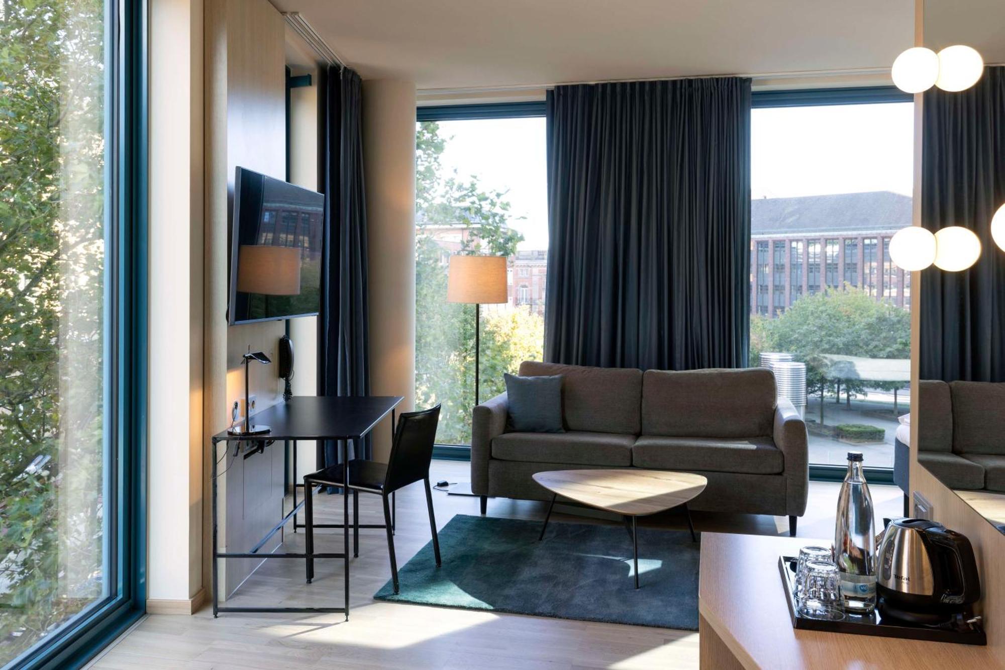 Scandic Hamburg Emporio Екстериор снимка
